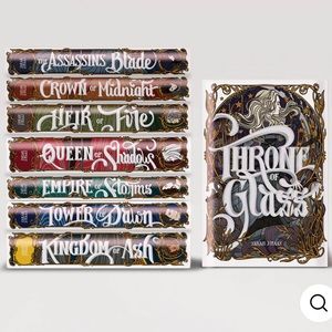 Bestseller Throne of Glass complete hardcover set with Nerdy Ink dust jackets